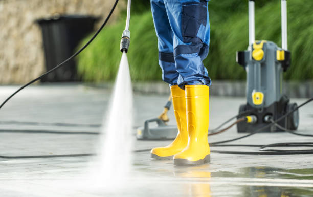 Why Choose Our Certified Pressure Washing Experts for Your Project Needs in Lake Arbor, MD?